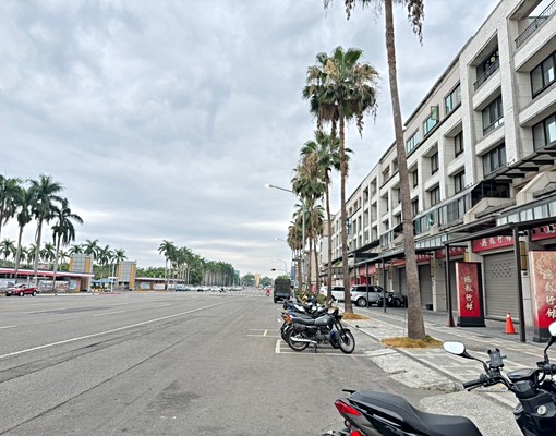 🌻(租)中正預校5米大面寬大地坪總裁行館電梯金透店 - Image 15