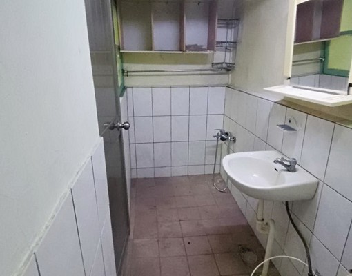 芳安路近吳鳳南路，二層樓木造透天，低租金，有孝親房 - Image 8