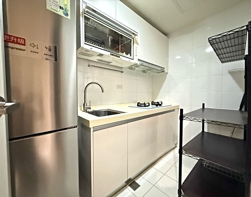 興城團隊成大城精美裝潢大兩房好屋 - Image 4