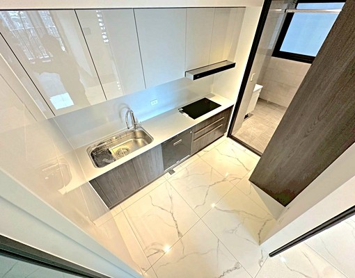 捷運總站💖2房2廳2衛💖平車位💖物業管理💖視野戶 - Image 6