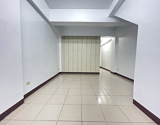 【中信🍀品客團隊】近捷運三重國小｜1房1廳1衛🔎找阿翰 - Image 4