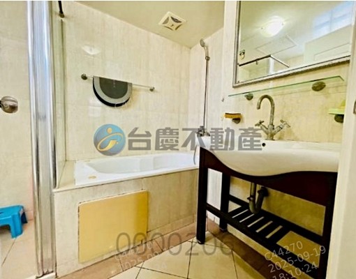 瑞豐夜市-裕誠富都明亮3房 - Image 4