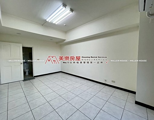 美樂*松山捷運/火車站*饒河商圈*平面空屋2房有陽台*可住辦 - Image 9