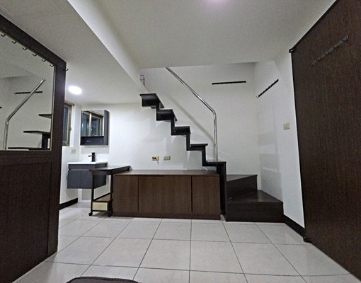 楠梓菁英會館#樓中樓雙人套房#全新家具家電#免服務費 - Image 6