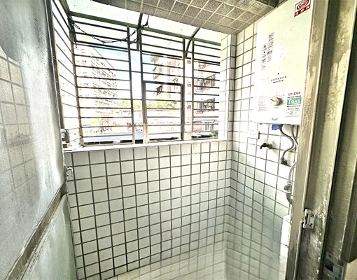 明峰街電梯靜巷3房車 - Image 7