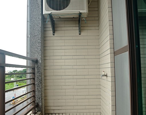 近南科,機能佳之建國路套房出租 - Image 6