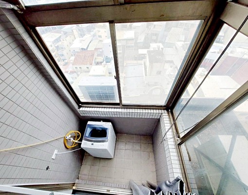 代屋主出租-可租補近雄中火車站捷運樓中樓漂亮套房 - Image 10