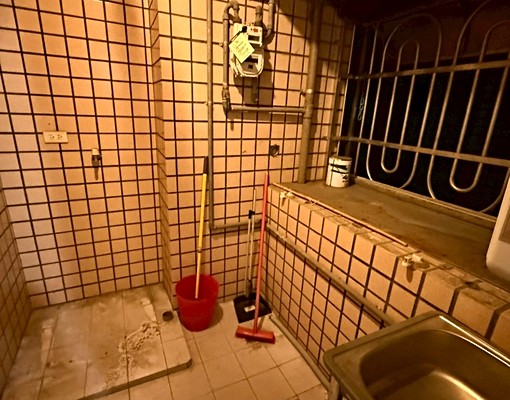 菜寮❣️可租補稅籍大空間/格局方正空屋/採光通風垃圾代收 - Image 12
