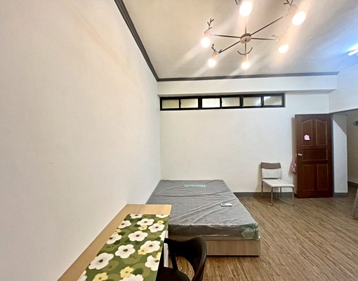 蘆洲❣️代收垃圾對外窗採光通風新裝潢家具小吃林立生活機能佳 - Image 4