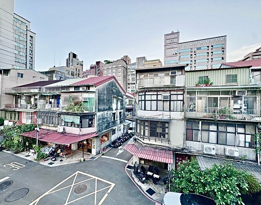 可租補雙租補、可貓❗全新裝潢🏡垃圾代收✅超近捷運✨整面採光 - Image 15