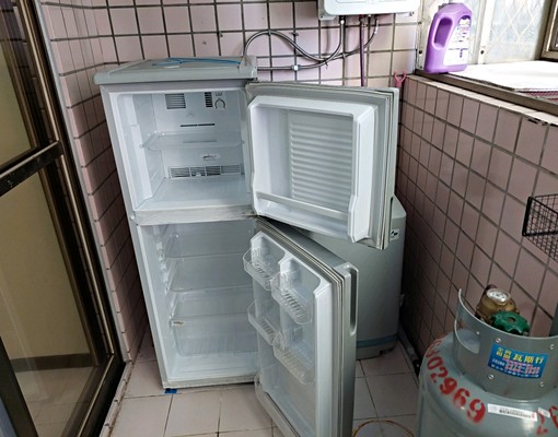 復興路套房/有陽台/可以申請租屋補助 - Image 3