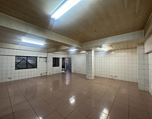 雙捷運南港展覽館7號出口旁有B1有採光有對外窗.住.辦.倉庫 - Image 7