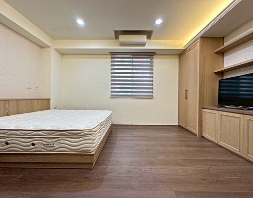 太平近74社區型雙車別墅全配出租 - Image 4