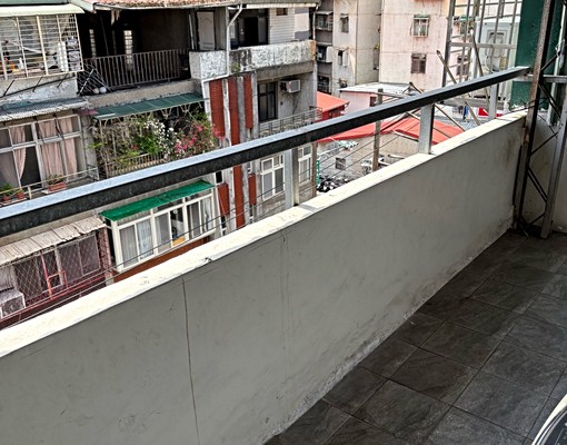 中和烘爐地旁邊科技大學附近都非常便利不用怕沒超商! - Image 5