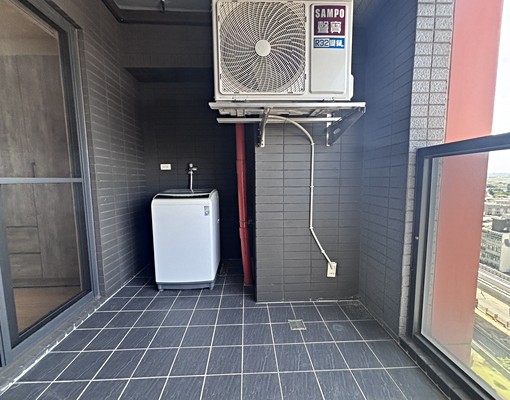 傑出租屋/喬崴BNB,全新裝潢,高樓層,可補助 - Image 8