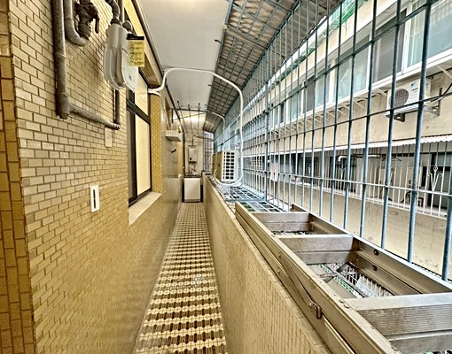 永春捷運方正採光好#衛浴翻新#代收垃圾#可租補報稅*免仲介費 - Image 9