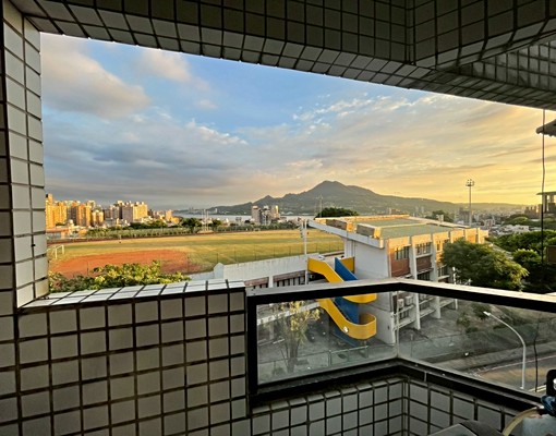 淡江大學第一排上課很難遲到 - Image 4