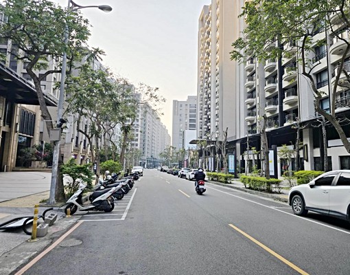 台科大~台大印象優質美裝潢賺錢店面 - Image 11