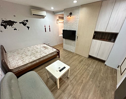 西門站/靜巷套房/可租補/採光通風佳/屋況極好/獨立電表 - Image 3
