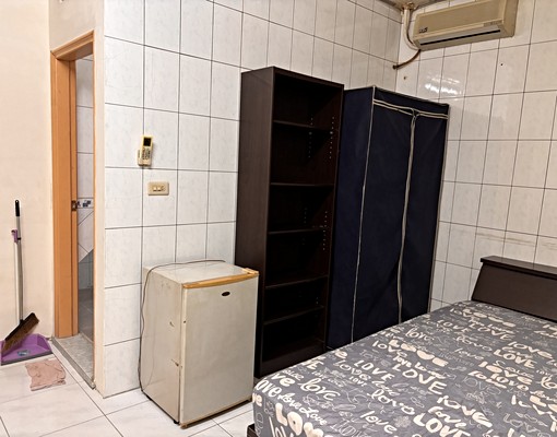 $4200套房,中興大學,明德女中,大買家,仁愛醫,忠孝夜市 - Image 2