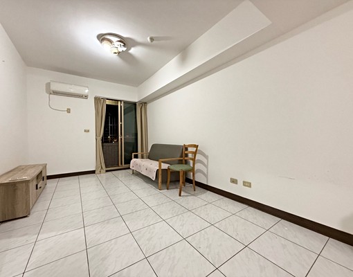 深坑老街/租補入籍/台水電/變頻冷氣/包裹垃圾代收/獨洗曬 - Image 4