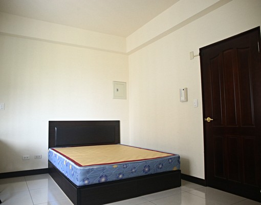 近南科,機能佳之建國路套房出租 - Image 15