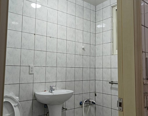 房東自租3房1廳,免管理費,重拉管線,浴室重整,門窗都換新 - Image 4