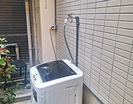 近明德路。收垃圾。新住宅1樓全新套房。好停車 - Image 5