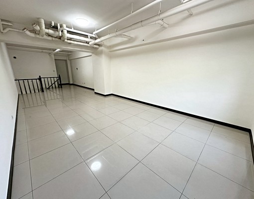 氧樂多臨馬路邊雙層面寬3.9米店面+平車開店首選地段 - Image 7