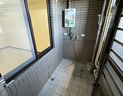 桃園站前電梯大樓2房出租 - Image 9