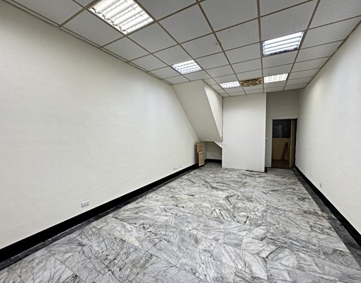 臨博愛路新整金店住 - Image 4