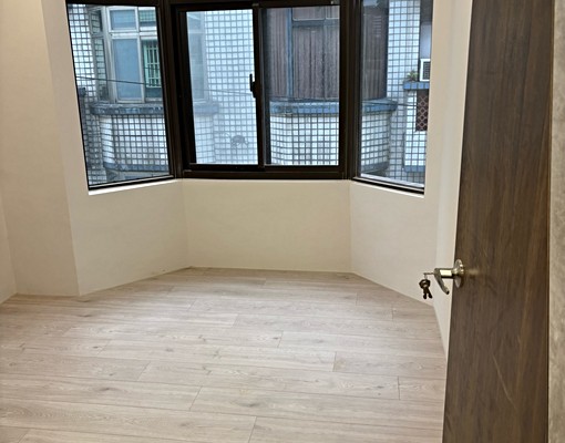 青埔全新整修透天四樓 - Image 11