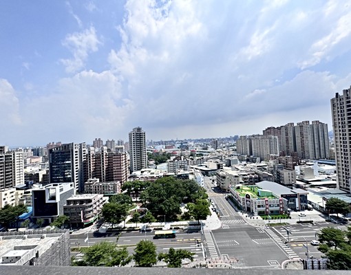 重信路鑫悅建案全新落成、2房2廳2衛全新裝潢 - Image 2
