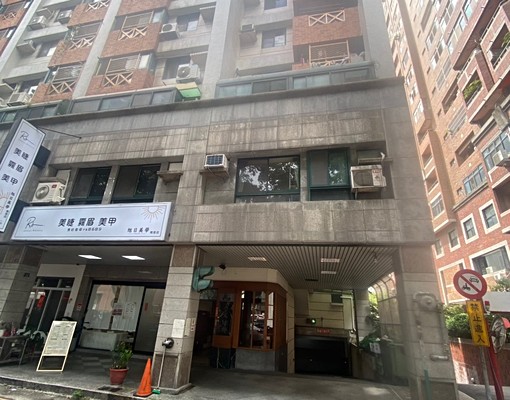 水安宮文心家樂福旁/精美二房含車位/可租補/特惠價 - Image 16