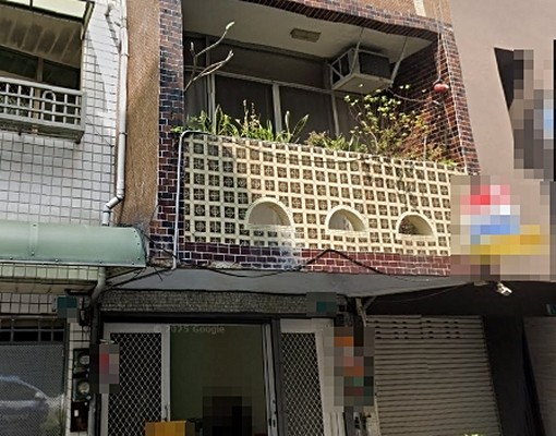 宅樂彭🧡近成大與兵仔市場_空屋透天超便宜 - Image 1