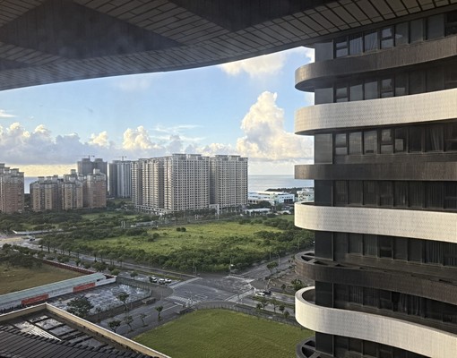 可租補禁寵物❤️海洋都心2格局方正三房❤️遠眺海景 - Image 1