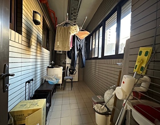 奶油風百水硯3+1房車近outlet - Image 12