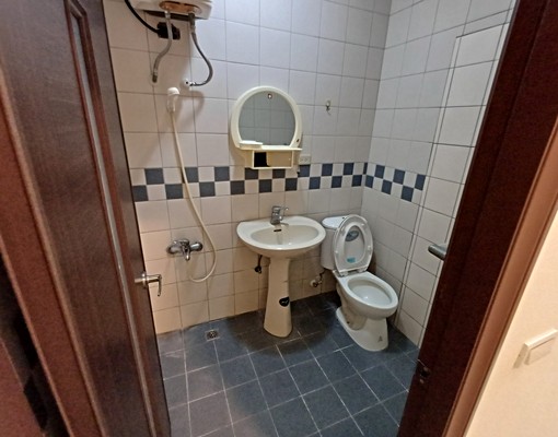 園區旁超大坪數.1房1廳2衛1陽台 - Image 7