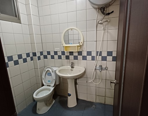 園區旁超大坪數.1房1廳2衛1陽台 - Image 8