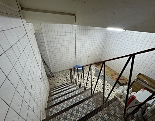 鼎山商圈/大昌一路上/黃金大空間透天店面/文武百市皆可 - Image 6