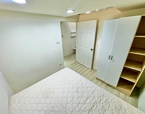 捷運徐匯中學可貓可租補三樓採光屋 - Image 10