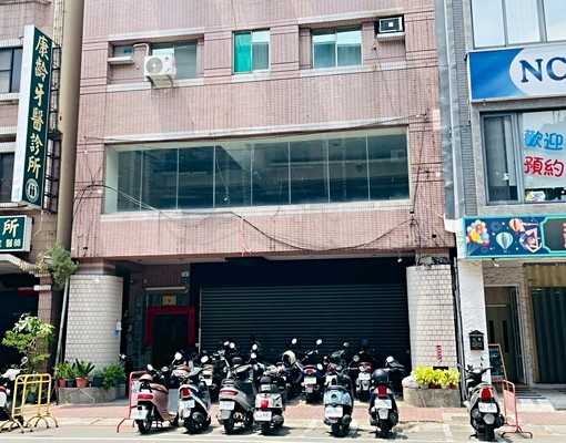 獨家！建興正忠商圈百坪黃金樓店 - Image 1