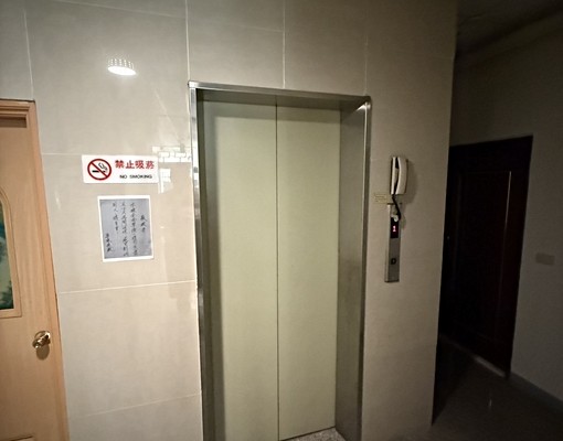 【獨立洗衣機】金山街中段近聯發科獨立洗衣機&電梯大樓套房出租 - Image 12