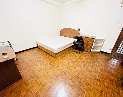 中山國小★女性專屬★垃圾代收★獨洗陽台★台電計費★有電梯 - Image 3