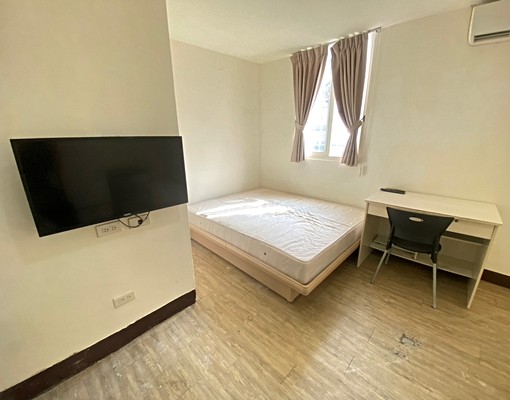 🐣捷運士林🏠有陽台台電可租補👍租屋妤彤 - Image 4