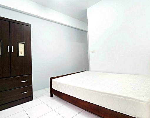 東海商圈歐風獨洗曬可租補電梯套房 - Image 15