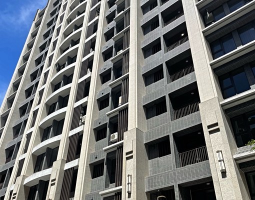 正市中心全新景觀兩房 - Image 1