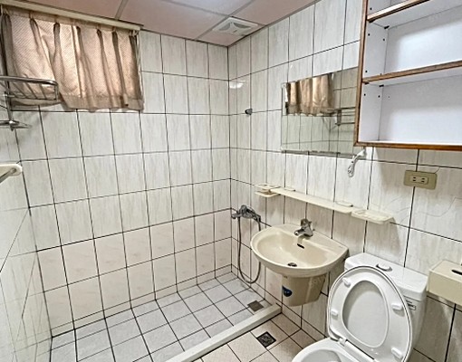 近新埔捷運~低樓層方正採光四房-可補助可寵物 - Image 12