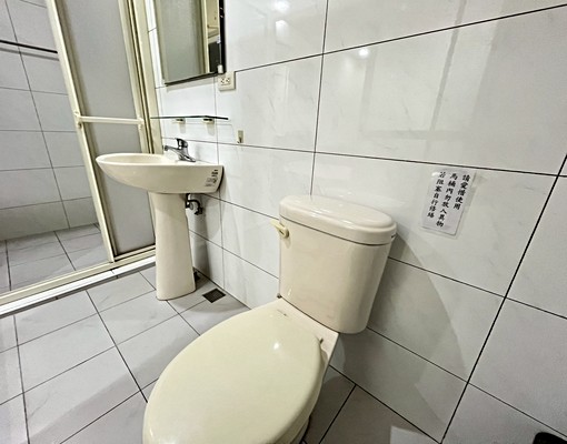 迪化公園【超值租案】採光優★飲水機★大龍街商圈 - Image 5