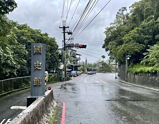 星鴻社宅😊新店國史館優質大3房<全新裝潢>好停車😊享租補 - Image 2